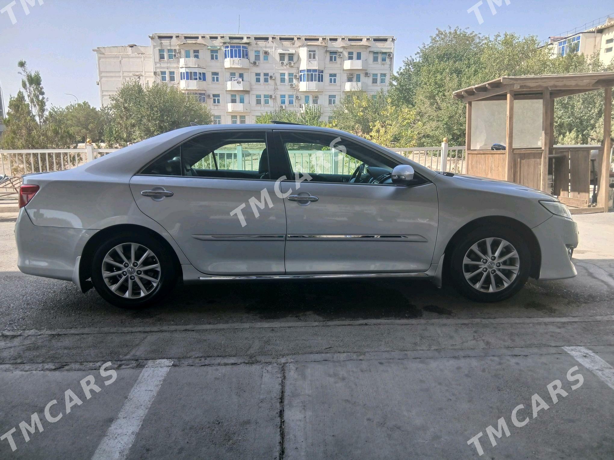 Toyota Camry 2012 - 245 000 TMT - Podwoýski köç. (Bitarap Türkmenistan şaýoly) - img 6