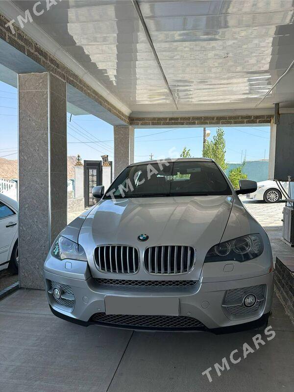 BMW X6 2011 - 350 000 TMT - Балканабат - img 4