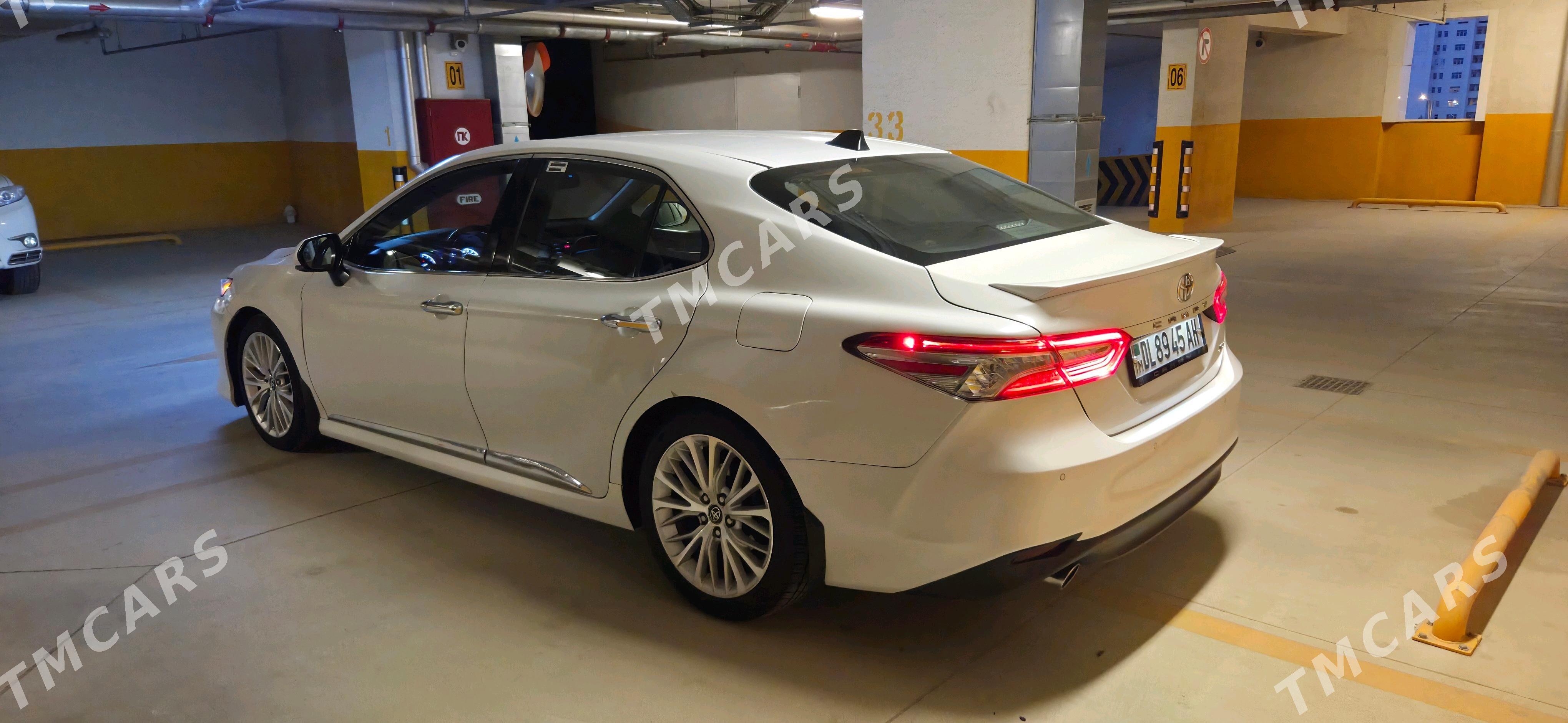 Toyota Camry 2018 - 300 200 TMT - Мир 1 - img 9