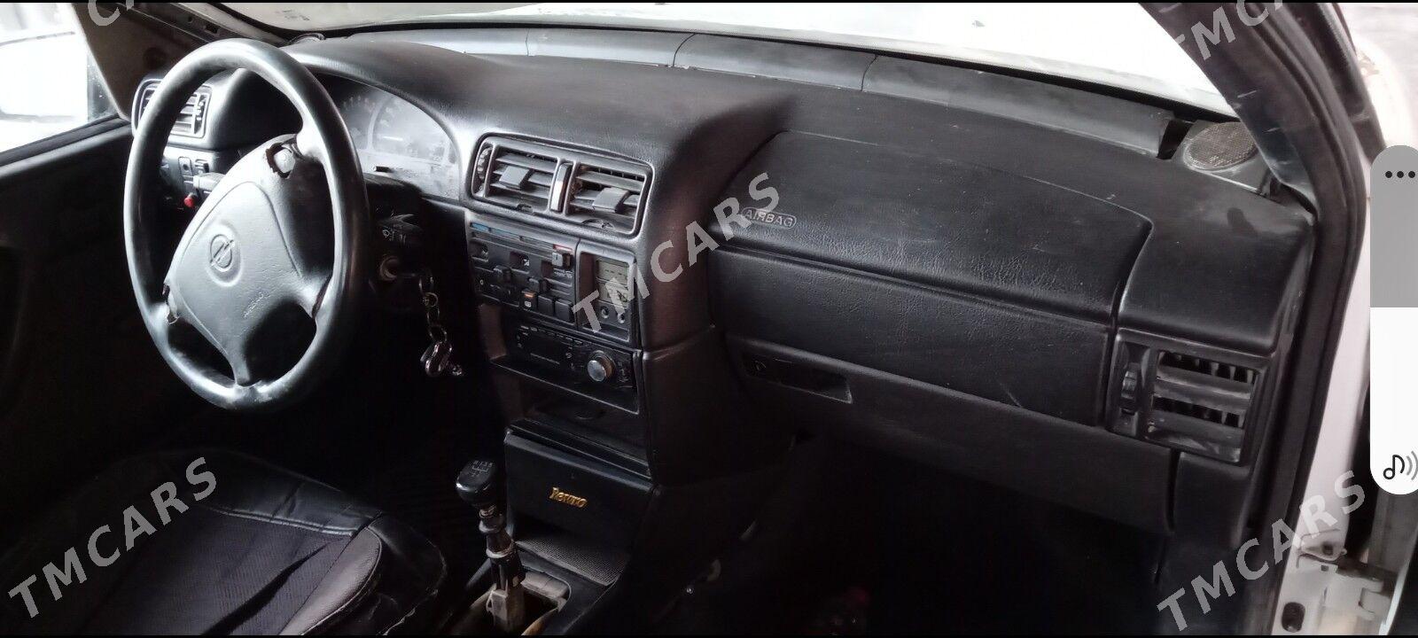 Opel Vectra 1994 - 27 000 TMT - Murgap - img 5