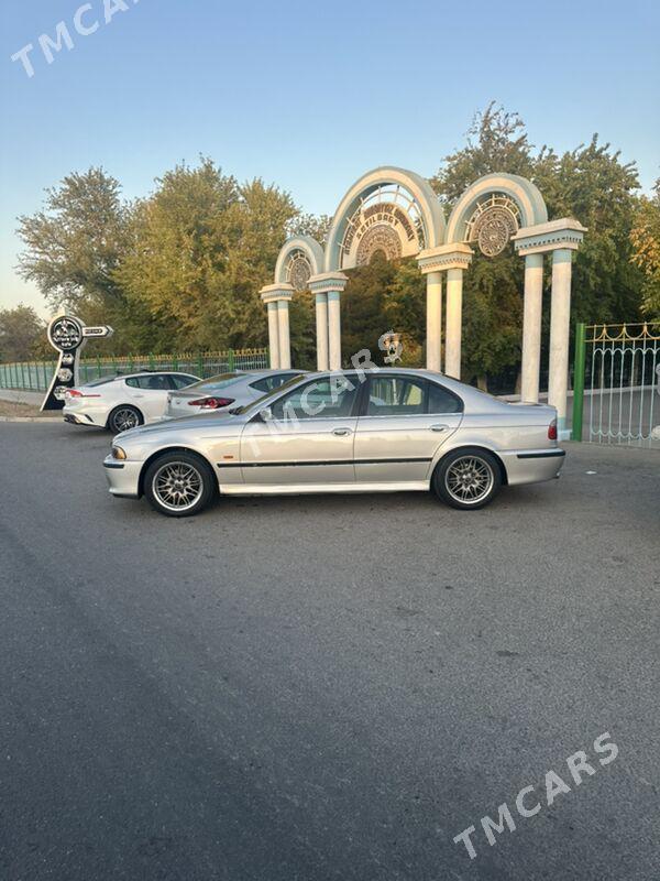 BMW E39 2000 - 135 000 TMT - Мары - img 2