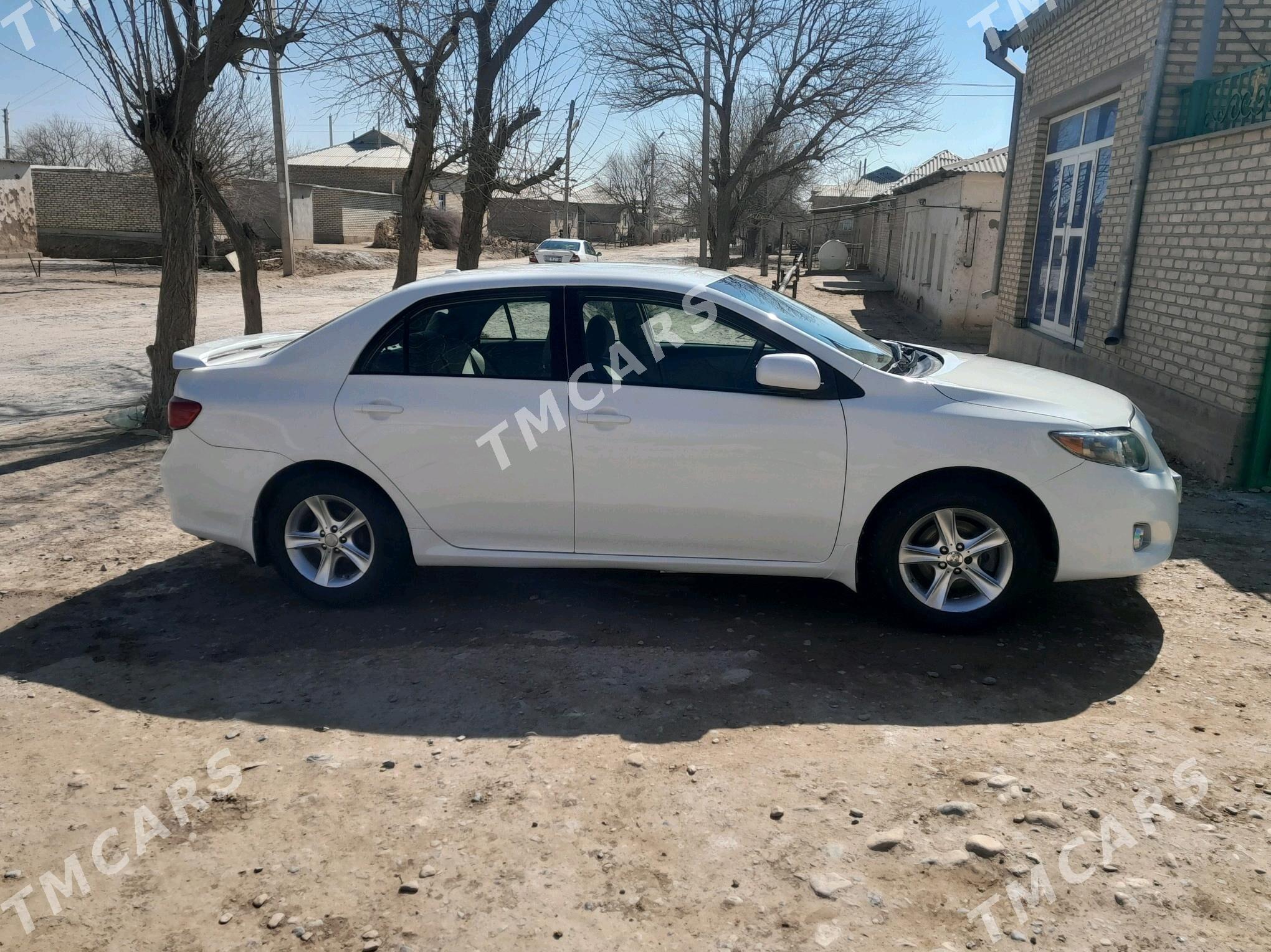 Toyota Corolla 2010 - 134 000 TMT - Бабадайхан - img 3