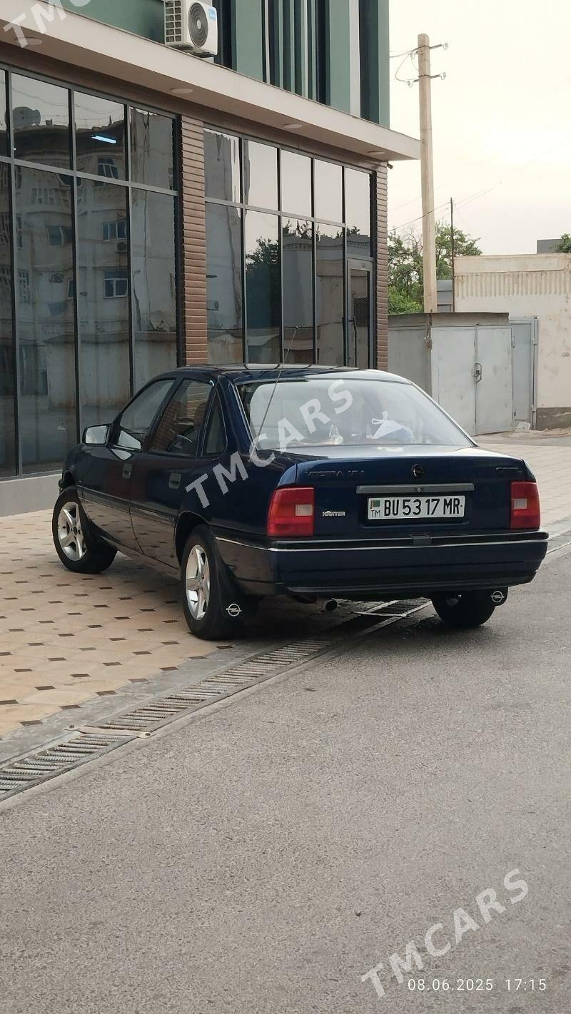 Opel Vectra 1991 - 35 000 TMT - Mary - img 3