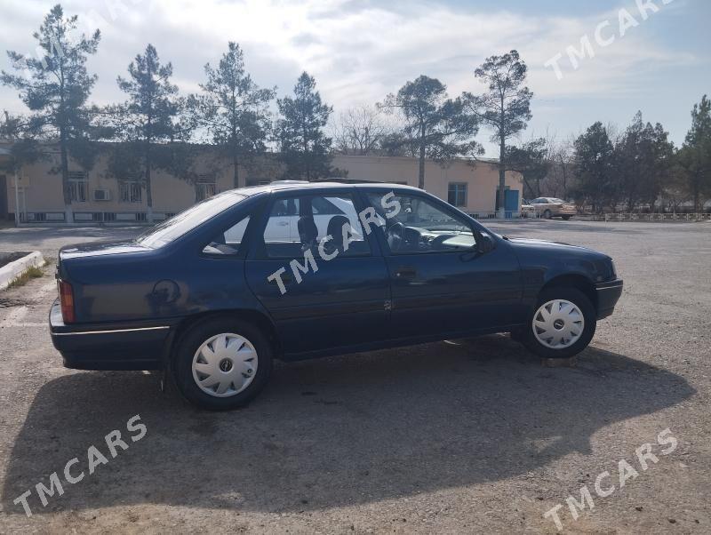 Opel Vectra 1991 - 35 000 TMT - Mary - img 7