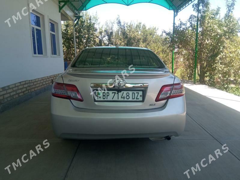 Toyota Camry 2009 - 200 000 TMT - Дашогуз - img 3