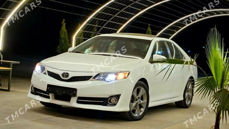 Toyota Camry 2012 - 262 000 TMT - Дашогуз - img 2