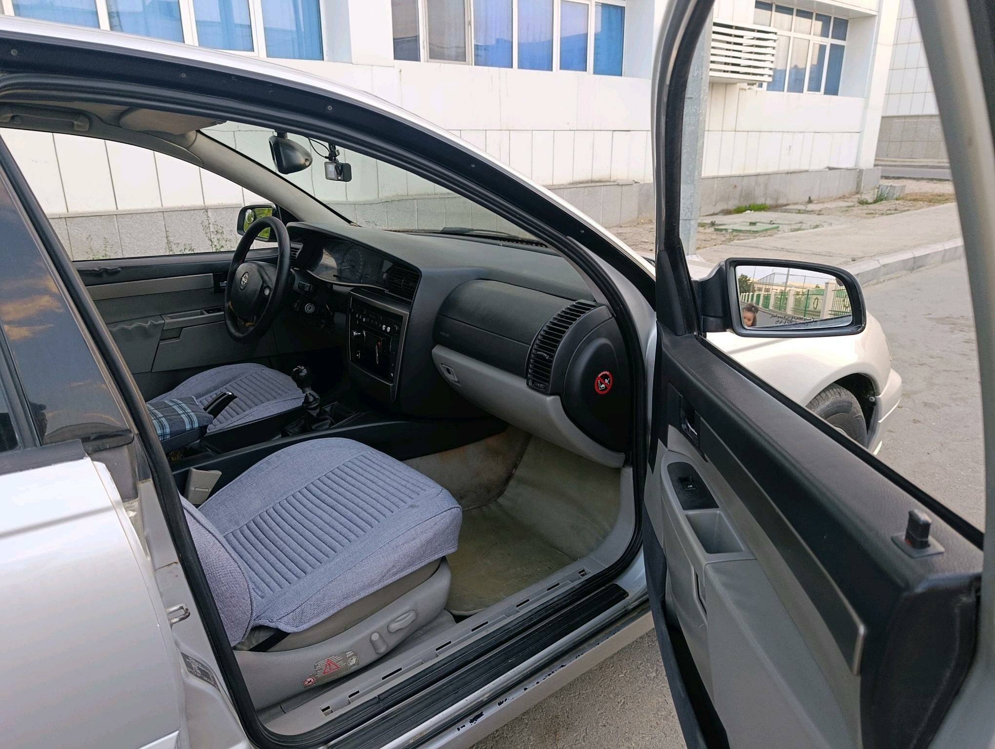 Opel Omega 2002 - 55 000 TMT - Türkmenbaşy - img 8