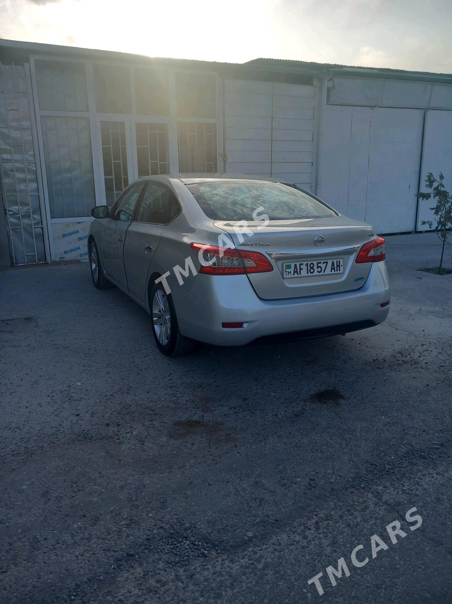 Nissan Sentra 2013 - 115 000 TMT - Теджен - img 4