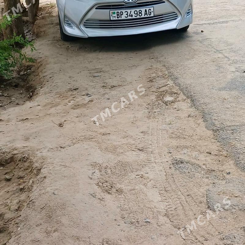 Toyota Corolla 2016 - 200 000 TMT - Мир 2 - img 3