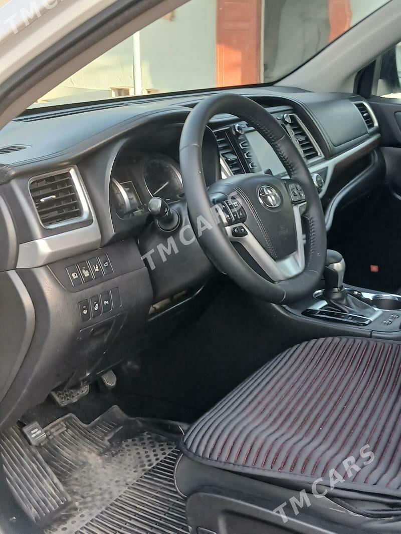 Toyota Highlander 2016 - 460 000 TMT - Чарджоу - img 2