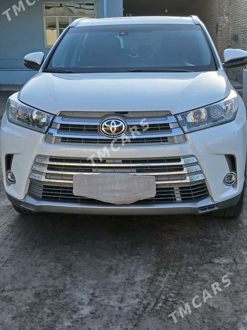 Toyota Highlander 2016 - 460 000 TMT - Чарджоу - img 5