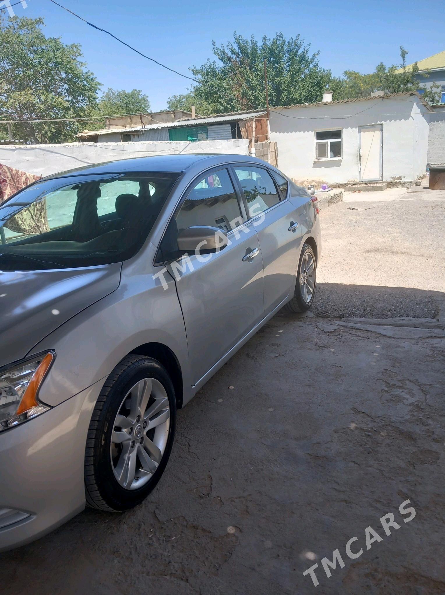 Nissan Sentra 2013 - 115 000 TMT - Теджен - img 5