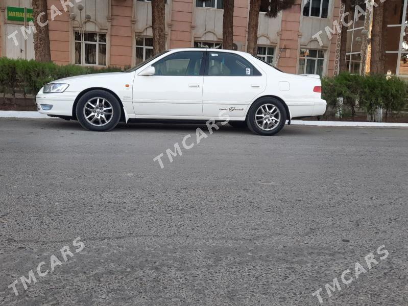 Toyota Camry 2000 - 200 000 TMT - Türkmenabat - img 2