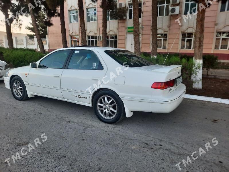Toyota Camry 2000 - 200 000 TMT - Türkmenabat - img 7
