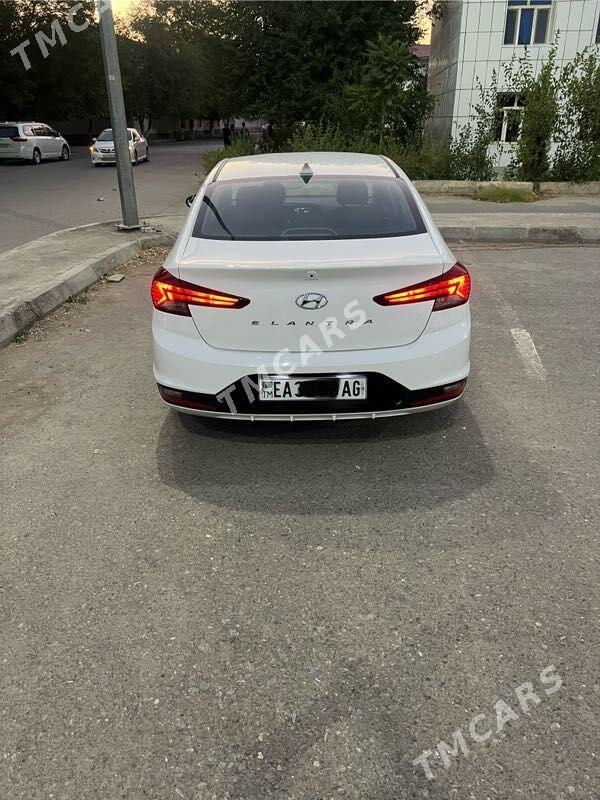 Hyundai Elantra 2020 - 200 000 TMT - Olimpiýa şäherçesi - img 5