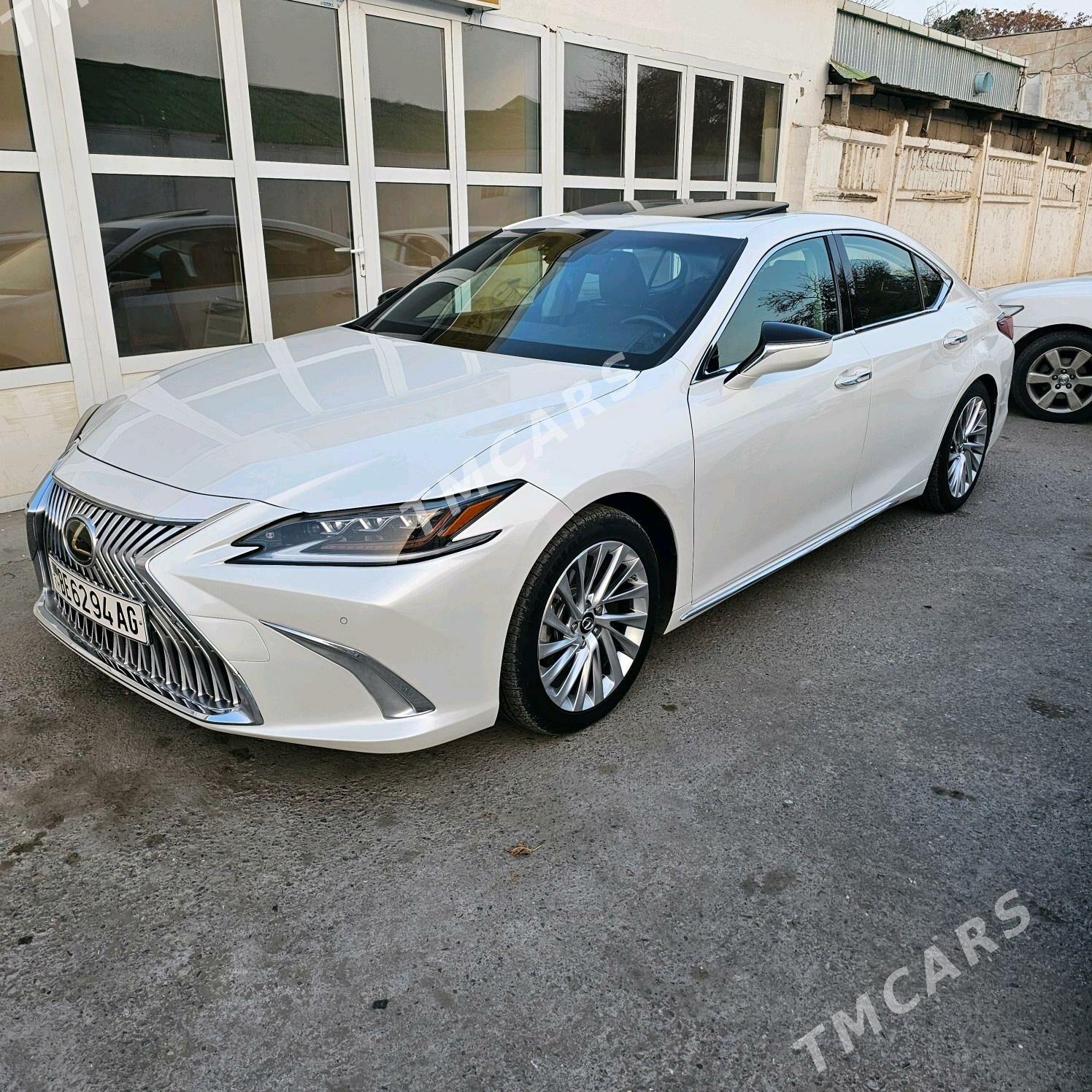 Lexus ES 350 2019 - 470 000 TMT - Бедев - img 5