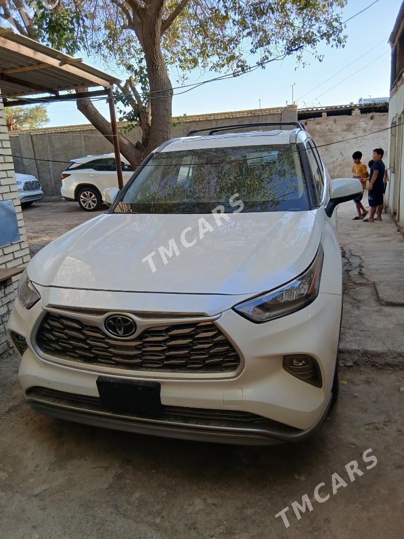 Toyota Highlander 2020 - 560 000 TMT - Мары - img 4