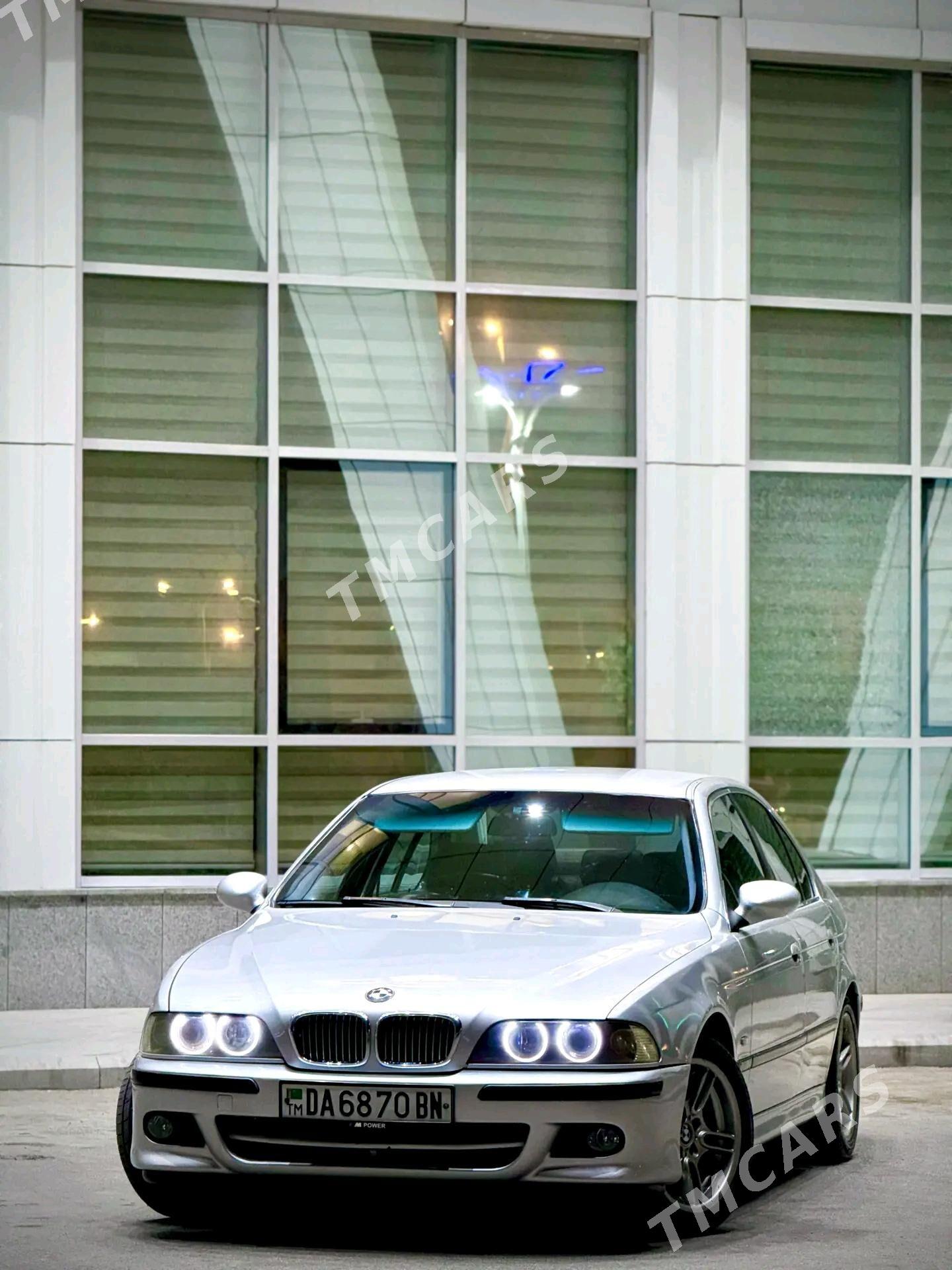 BMW E39 2002 - 135 000 TMT - Балканабат - img 4