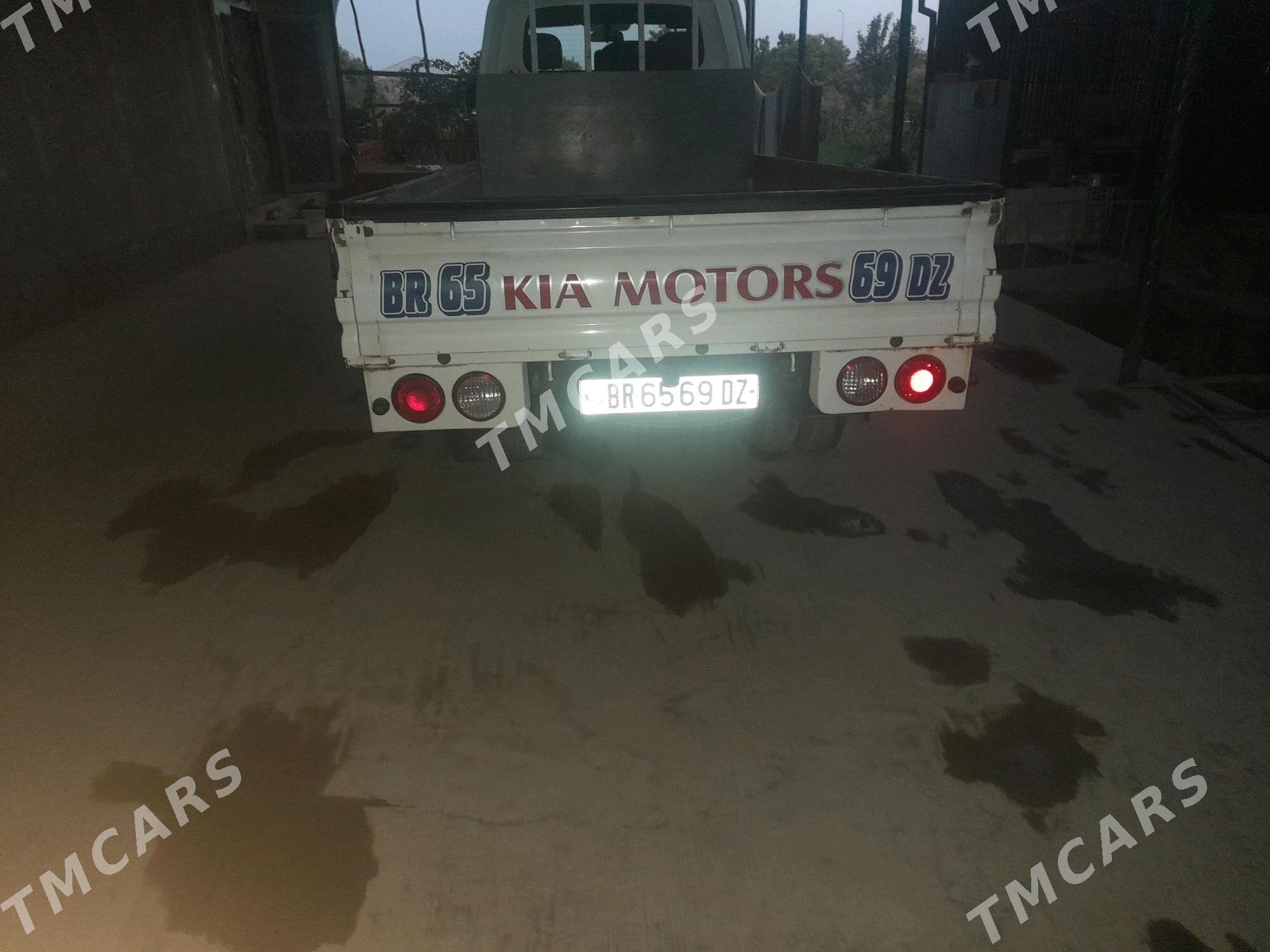 Kia Bongo 2016 - 270 000 TMT - Daşoguz - img 4