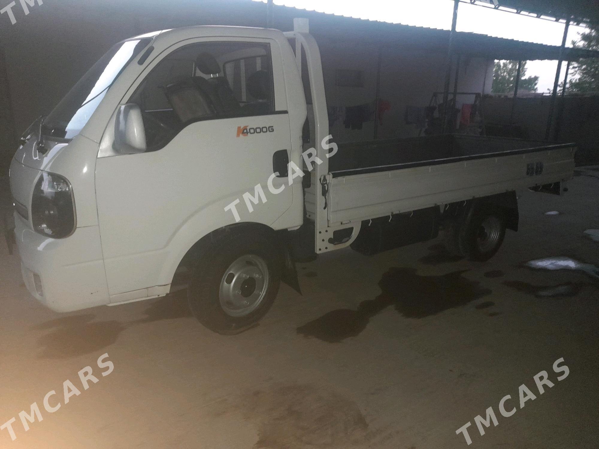 Kia Bongo 2016 - 270 000 TMT - Daşoguz - img 3