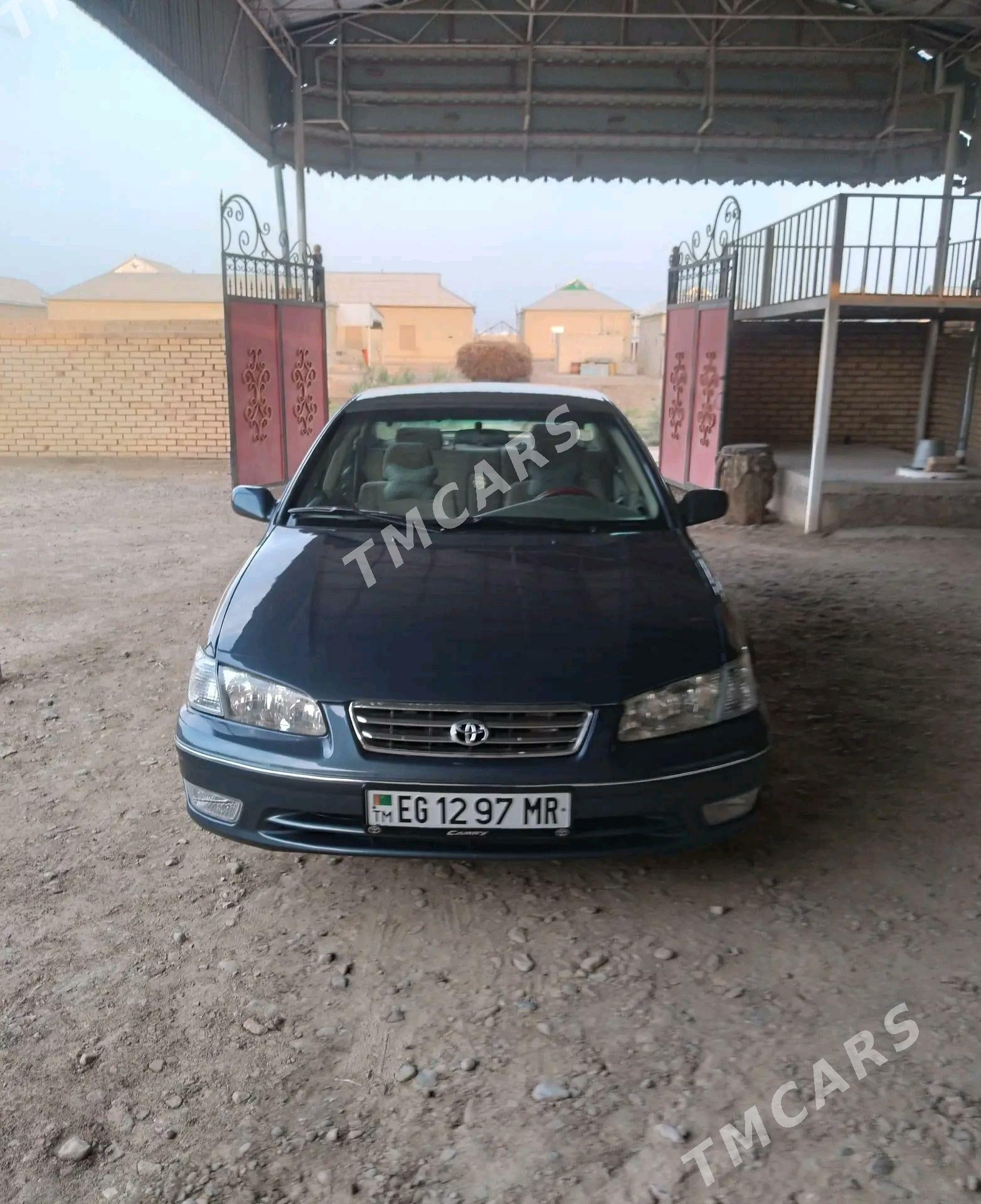 Toyota Camry 2001 - 130 000 TMT - Сакарчага - img 5
