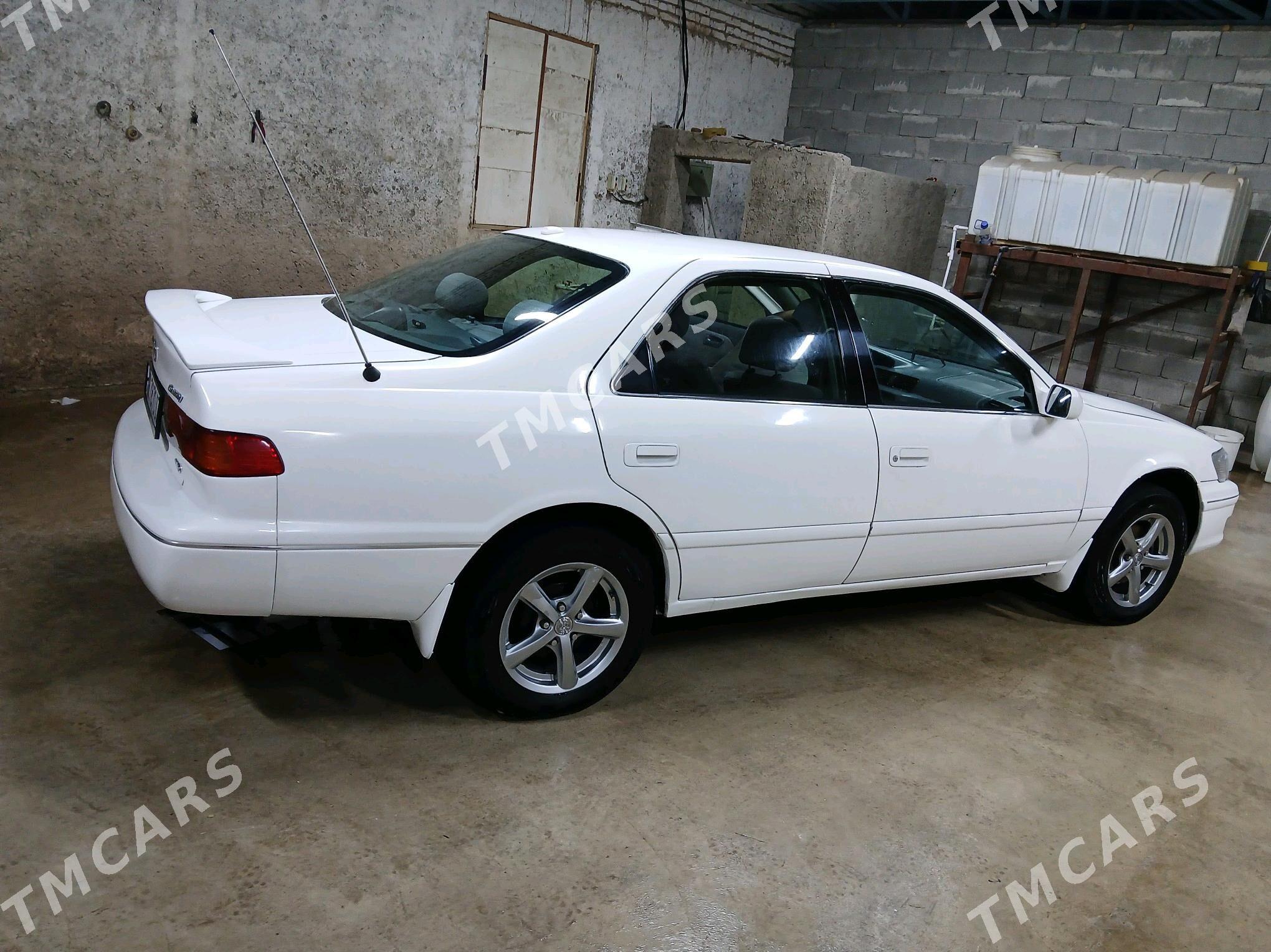 Toyota Camry 2000 - 130 000 TMT - Akdepe - img 5