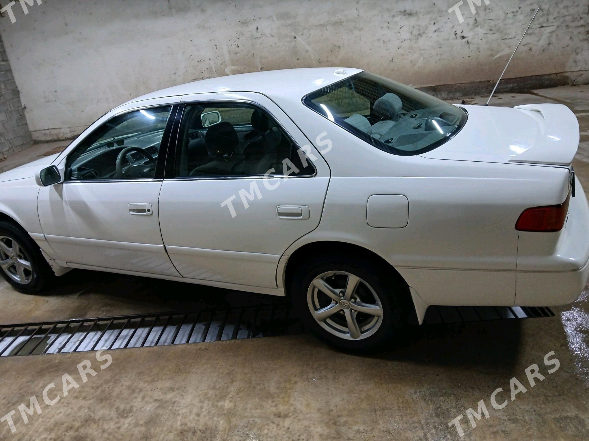 Toyota Camry 2000 - 130 000 TMT - Akdepe - img 6