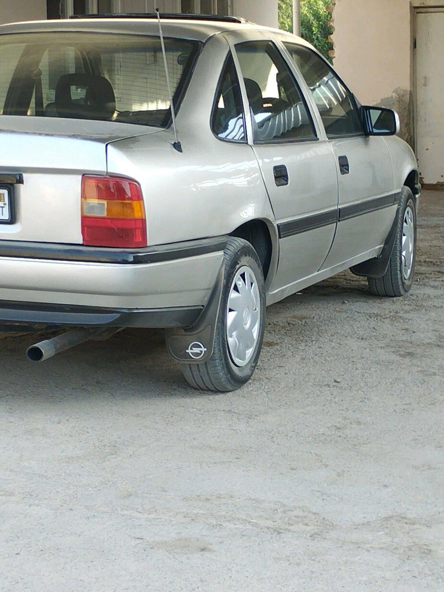 Opel Vectra 1992 - 36 000 TMT - Мары - img 8