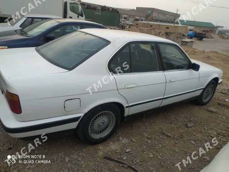 BMW 520 1998 - 35 000 TMT - Мургап - img 4