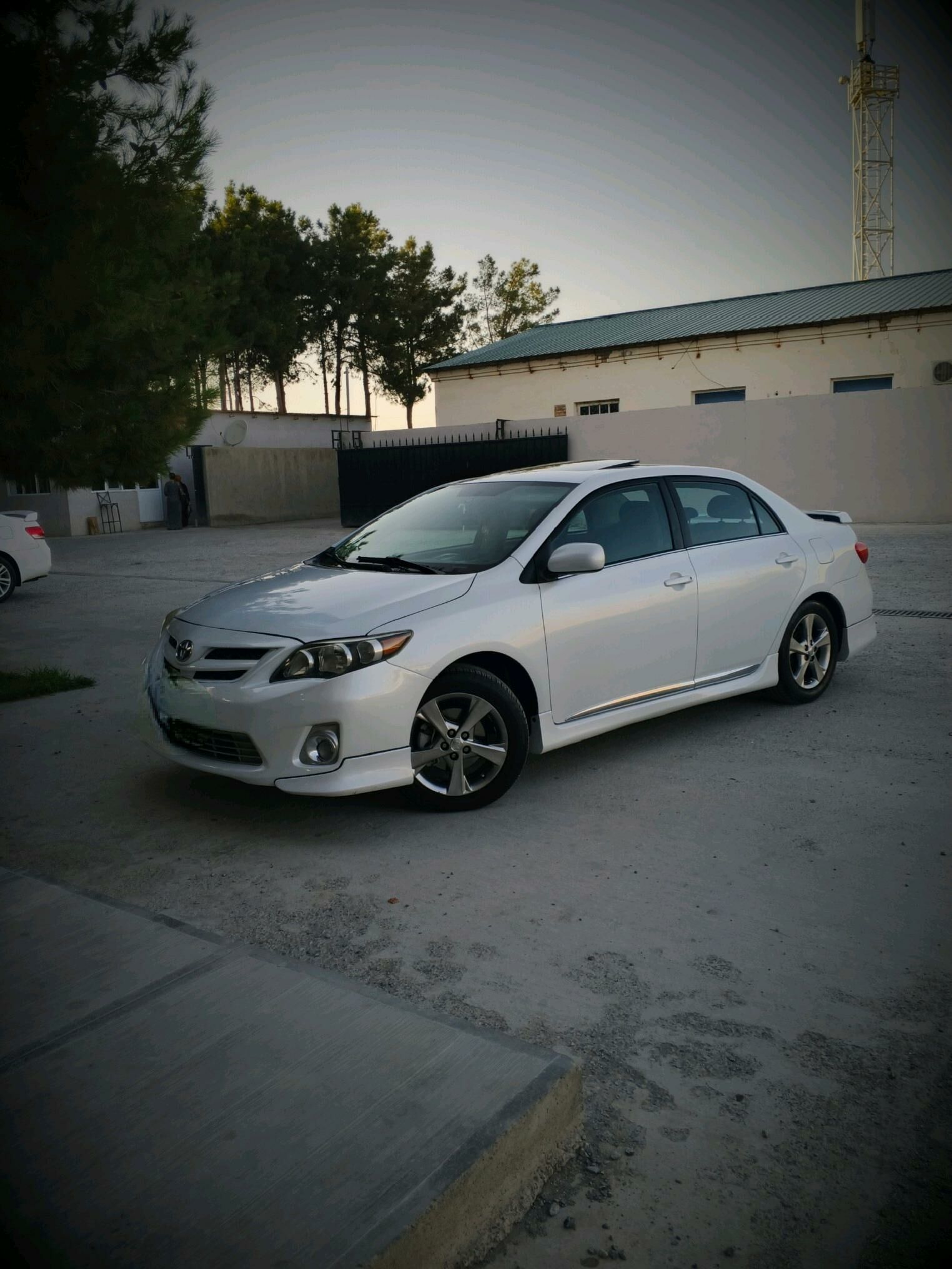 Toyota Corolla 2011 - 190 000 TMT - Türkmenabat - img 5