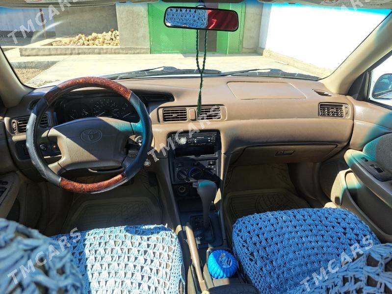 Toyota Camry 2000 - 120 000 TMT - Köneürgenç - img 10