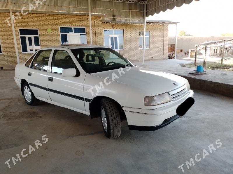Opel Vectra 1992 - 19 000 TMT - Мары - img 3