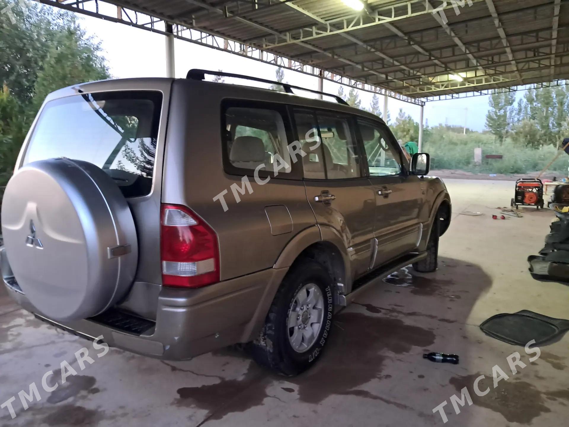 Mitsubishi Pajero 2004 - 140 000 TMT - Köneürgenç - img 3