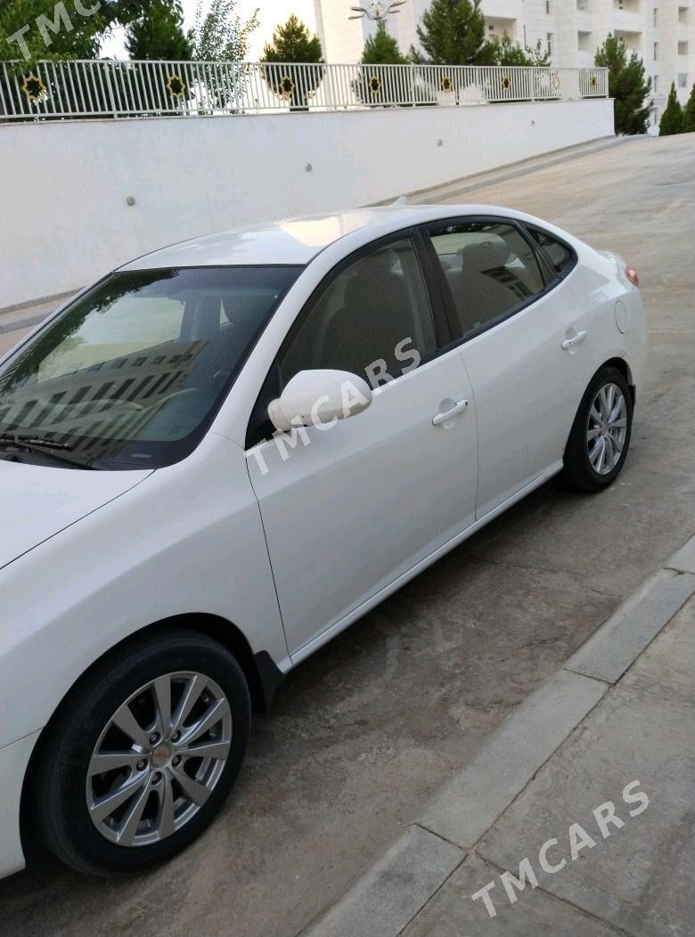 Hyundai Elantra 2010 - 120 000 TMT - Bäherden - img 3