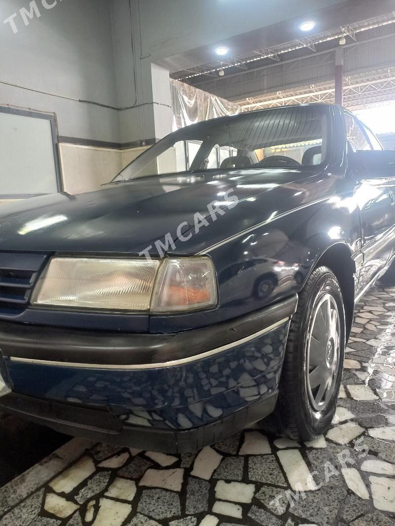 Opel Vectra 1989 - 33 000 TMT - Мары - img 2