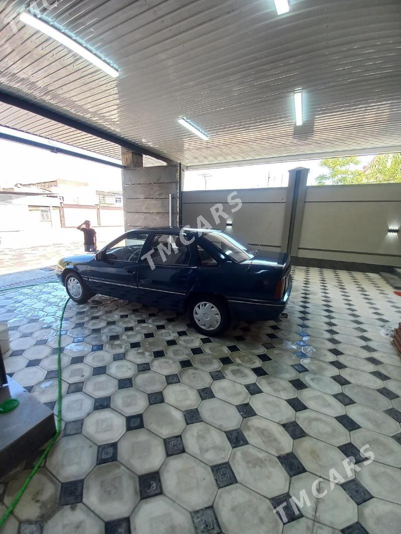 Opel Vectra 1989 - 33 000 TMT - Мары - img 8