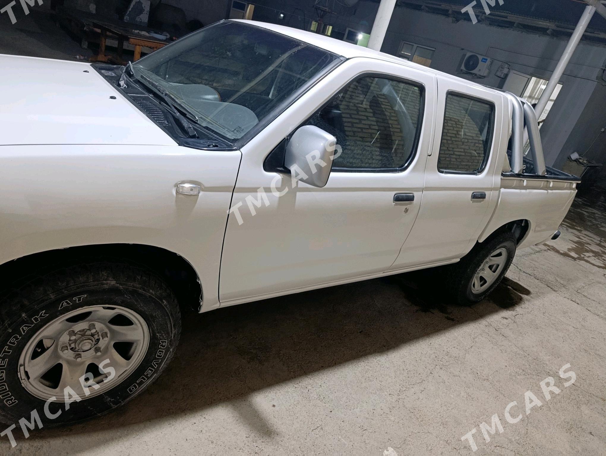 Nissan Navara 2007 - 140 000 TMT - Чоганлы - img 6