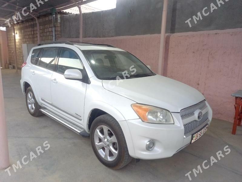 Toyota RAV4 2011 - 220 000 TMT - Гызыларбат - img 2
