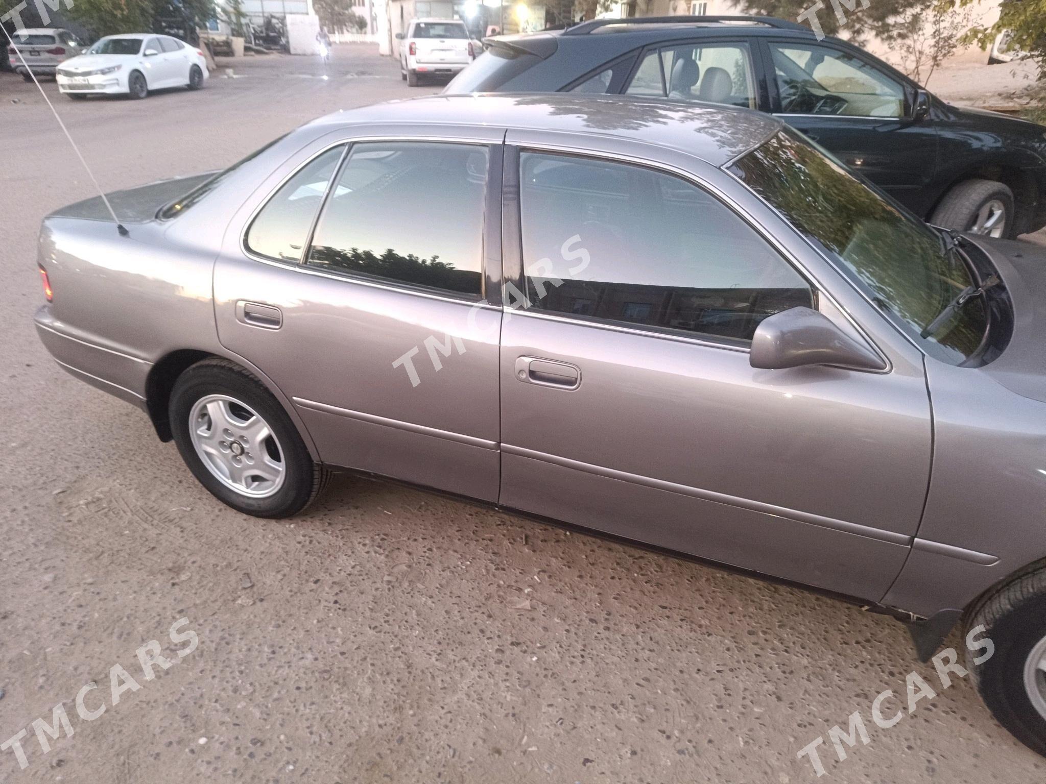 Toyota Camry 1994 - 78 000 TMT - Векильбазар - img 4
