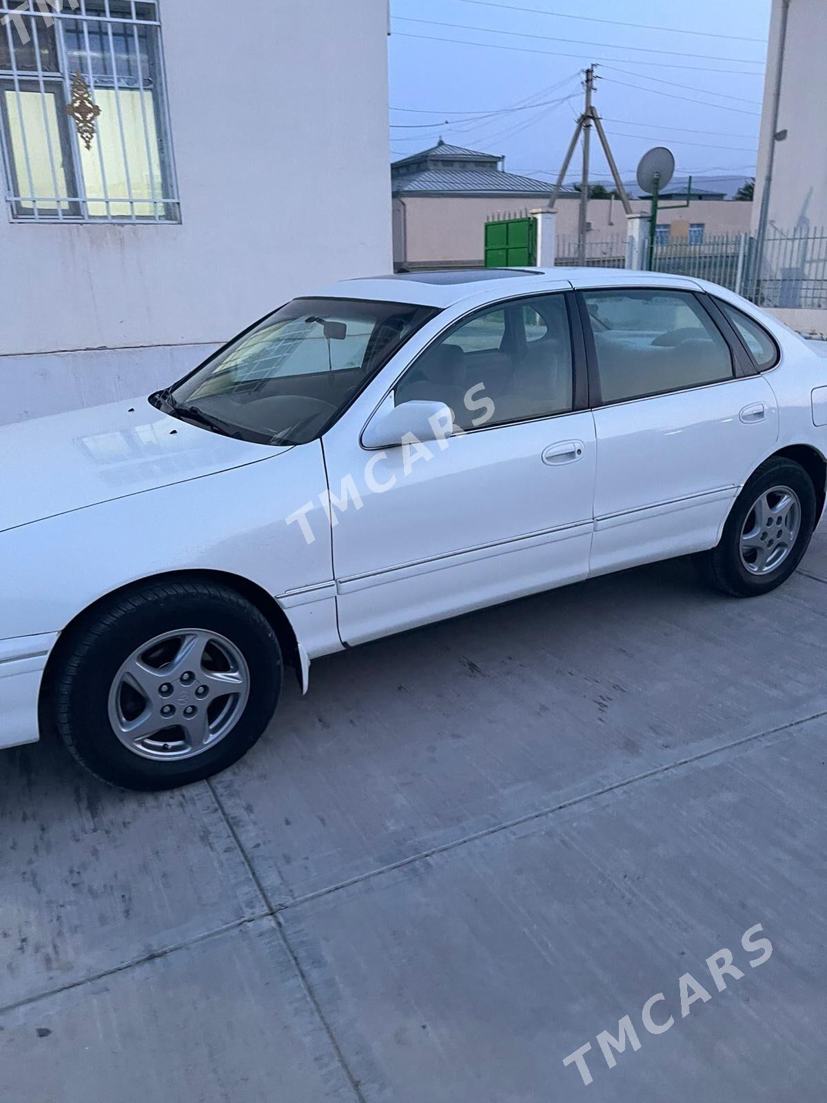 Toyota Avalon 1998 - 130 000 TMT - Туркменбаши - img 3