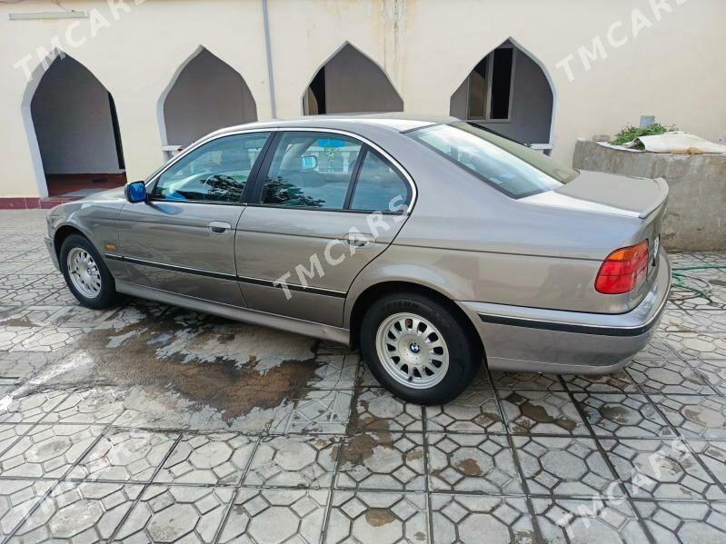 BMW E39 1997 - 98 000 TMT - Балканабат - img 2