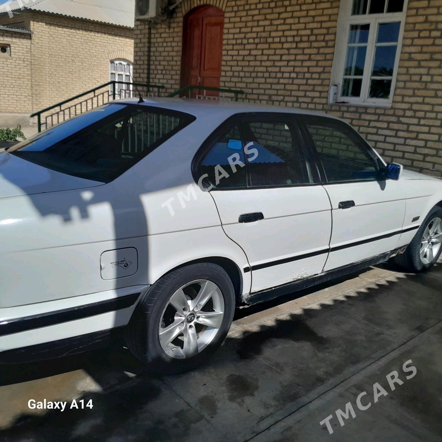 BMW 525 1990 - 44 000 TMT - Mary - img 3