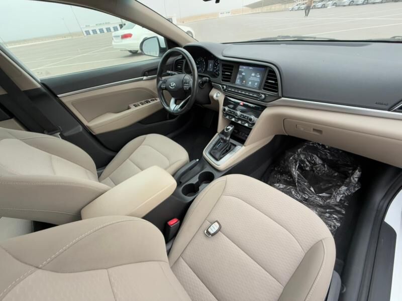 Hyundai Elantra 2020 - 268 000 TMT - Aşgabat - img 9