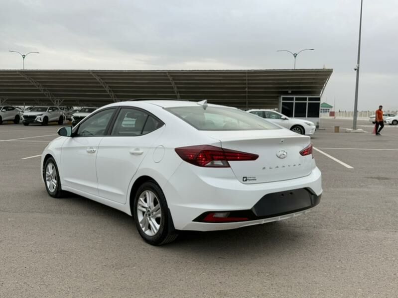 Hyundai Elantra 2020 - 268 000 TMT - Aşgabat - img 7