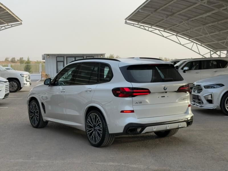 BMW X5 M 2024 - 2 554 000 TMT - Aşgabat - img 3