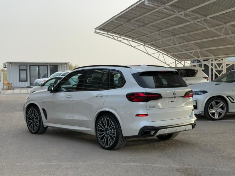 BMW X5 M 2024 - 2 554 000 TMT - Aşgabat - img 9