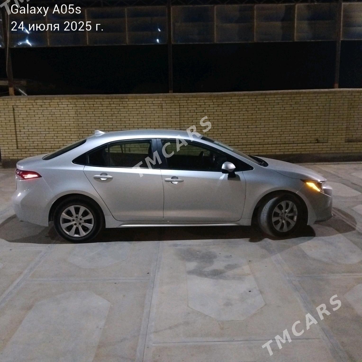 Toyota Corolla 2022 - 270 000 TMT - Baýramaly - img 8