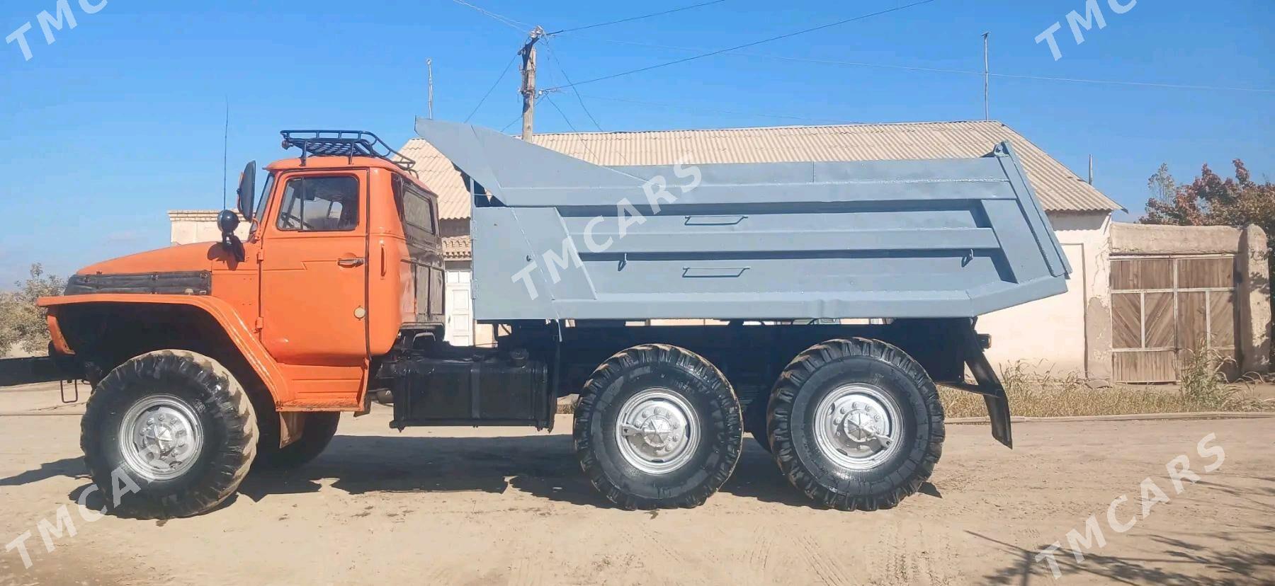 Ural 5557 1987 - 300 000 TMT - Гурбансолтан Едже - img 4