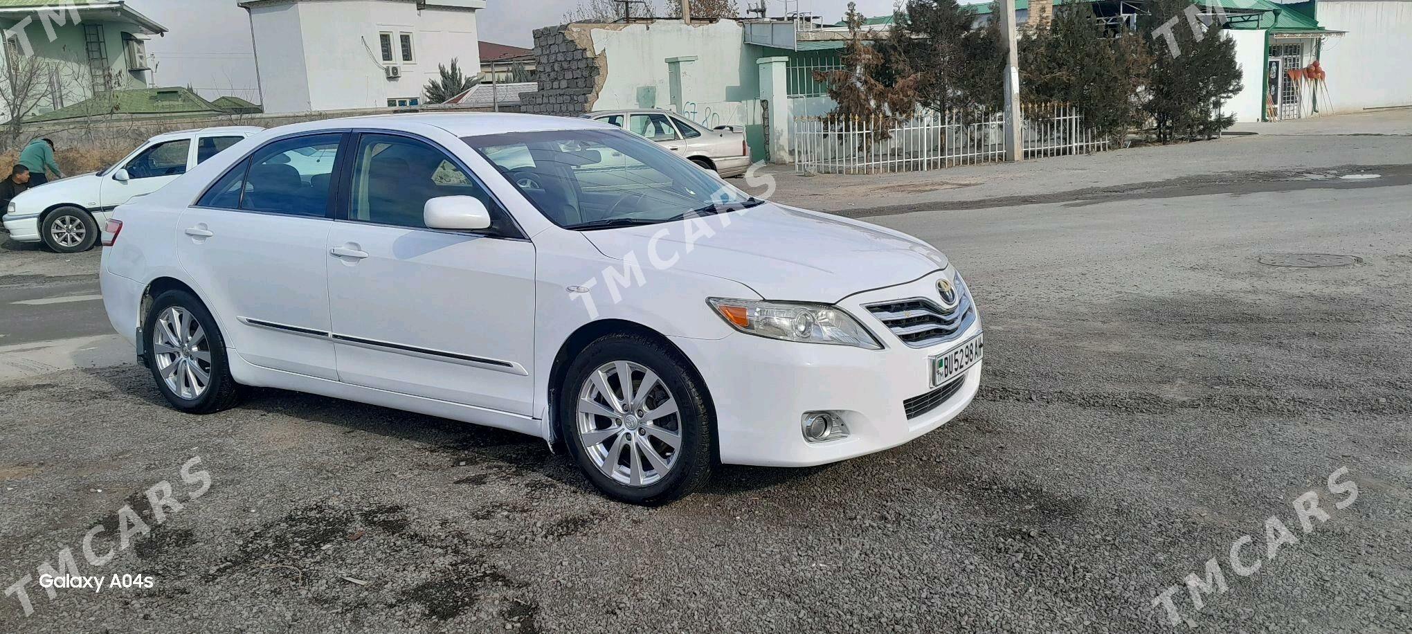 Toyota Camry 2011 - 135 000 TMT - Кака - img 2