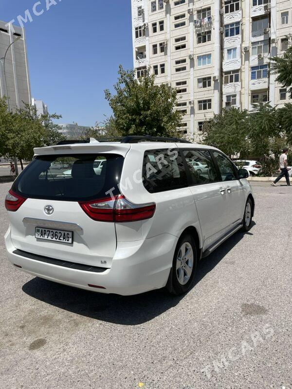 Toyota Sienna 2018 - 380 000 TMT - Ашхабад - img 3